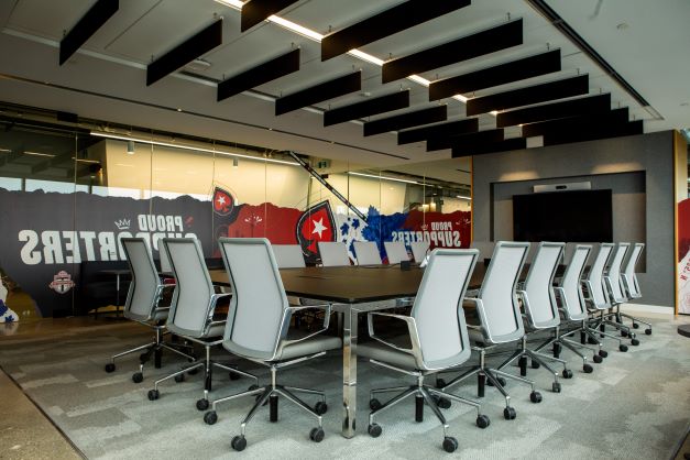 Toronto Pokerstars Office1